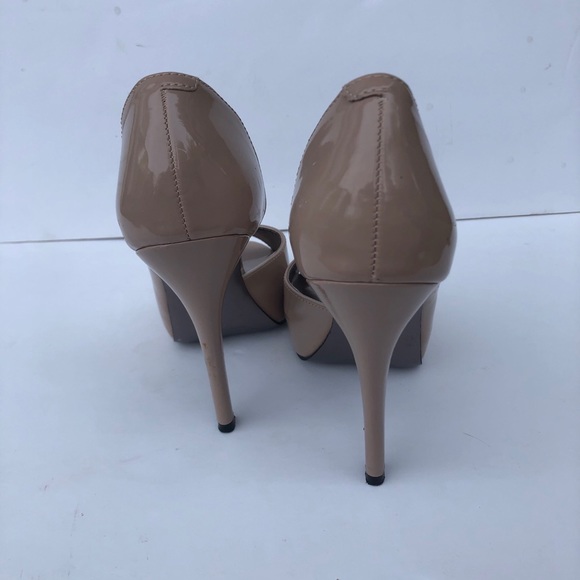 Steve Madden peep toe open side heels - Picture 2 of 6